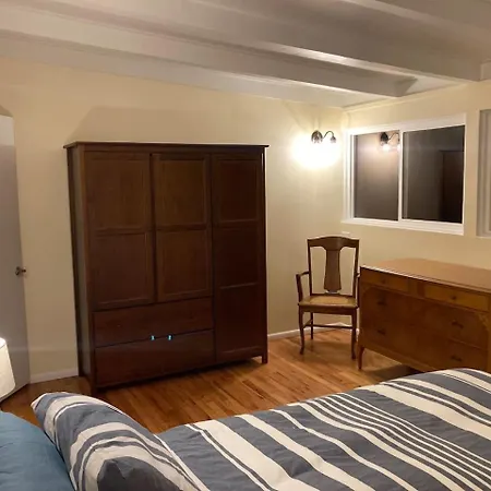 Villa Cozy Hideaway And Hot Tub. Pet Friendly.